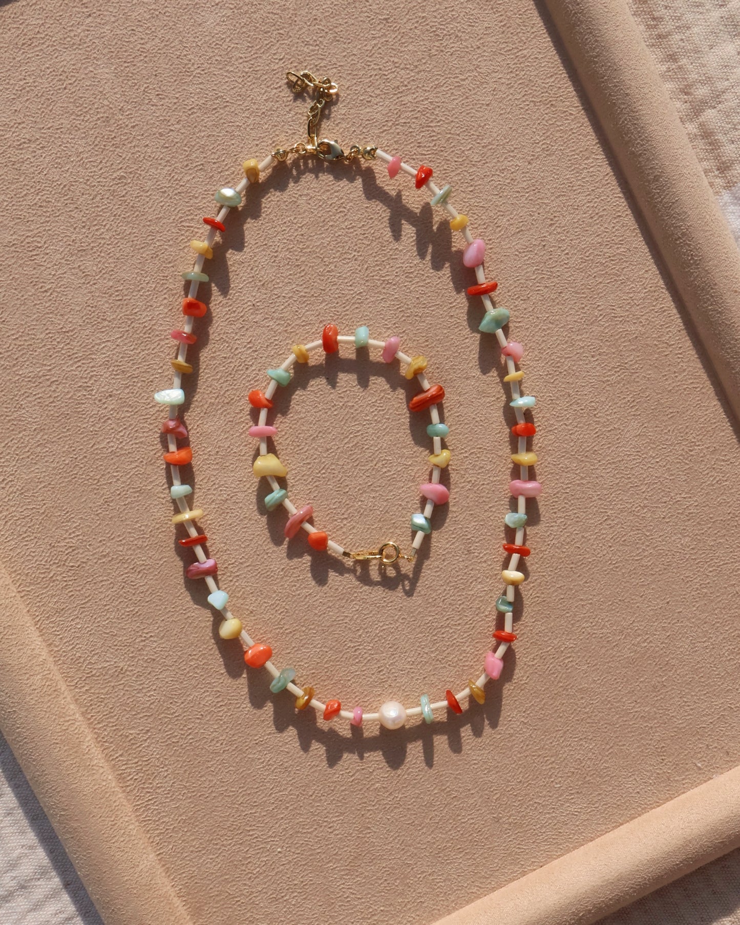 REBECCA NECKLACE