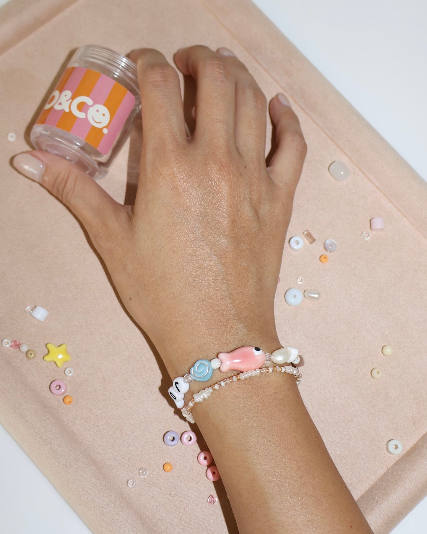 [CUSTOMISABLE] BRACELET KIT IN PASTEL TONES