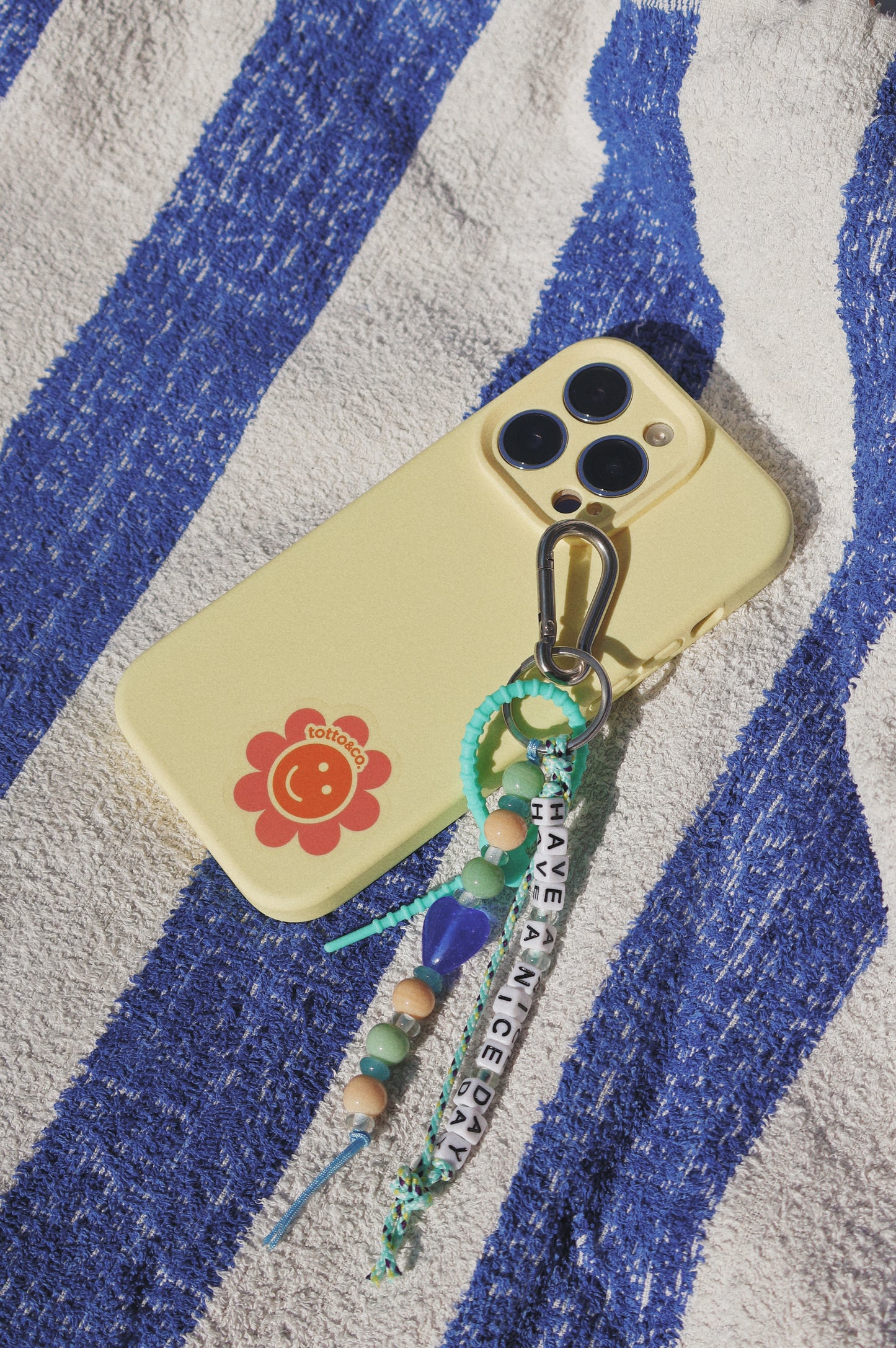 [CUSTOMISABLE] HAVE A NICE DAY KEY CHAIN
