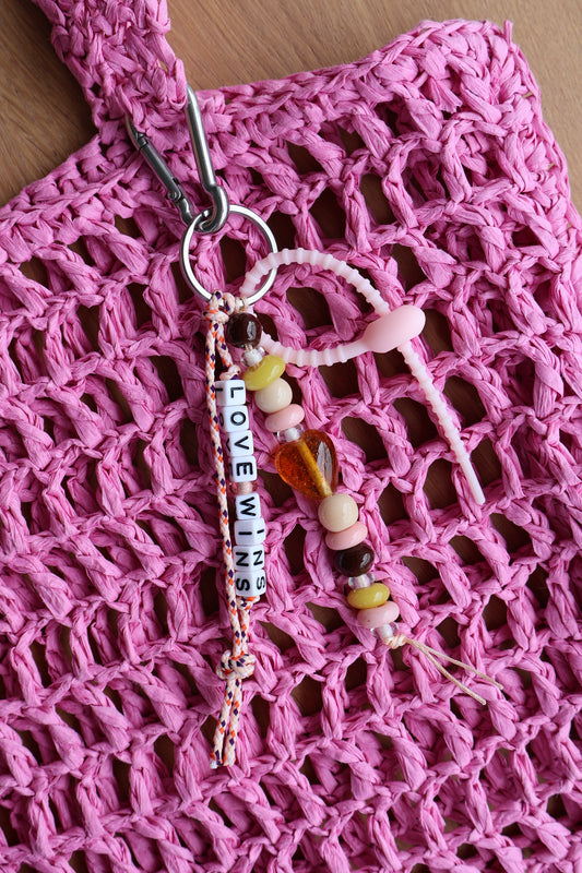 [CUSTOMISABLE] LOVE WINS KEY CHAIN