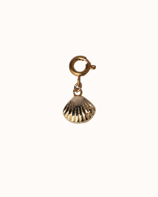SEA SHELL CHARM