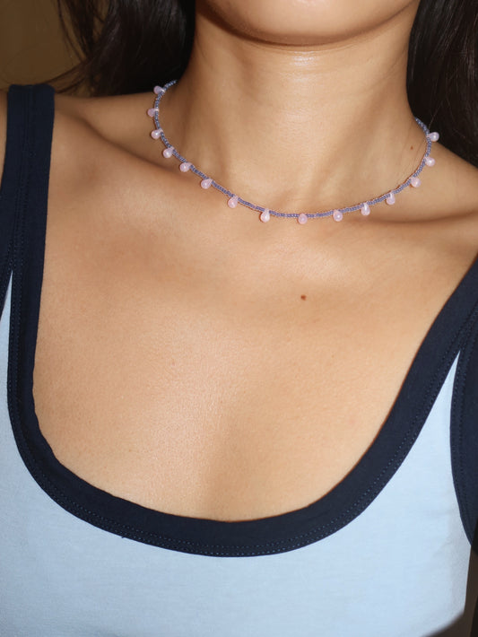 DEWY NECKLACE - LILAC
